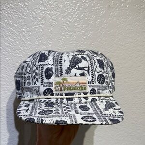 Patagonia Pataloha line White Navy Patterned Hat